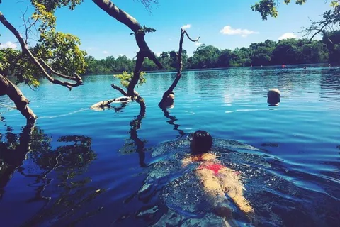 Tulum: Bacalar Lagune en Cenote Avontuur Dagtrip