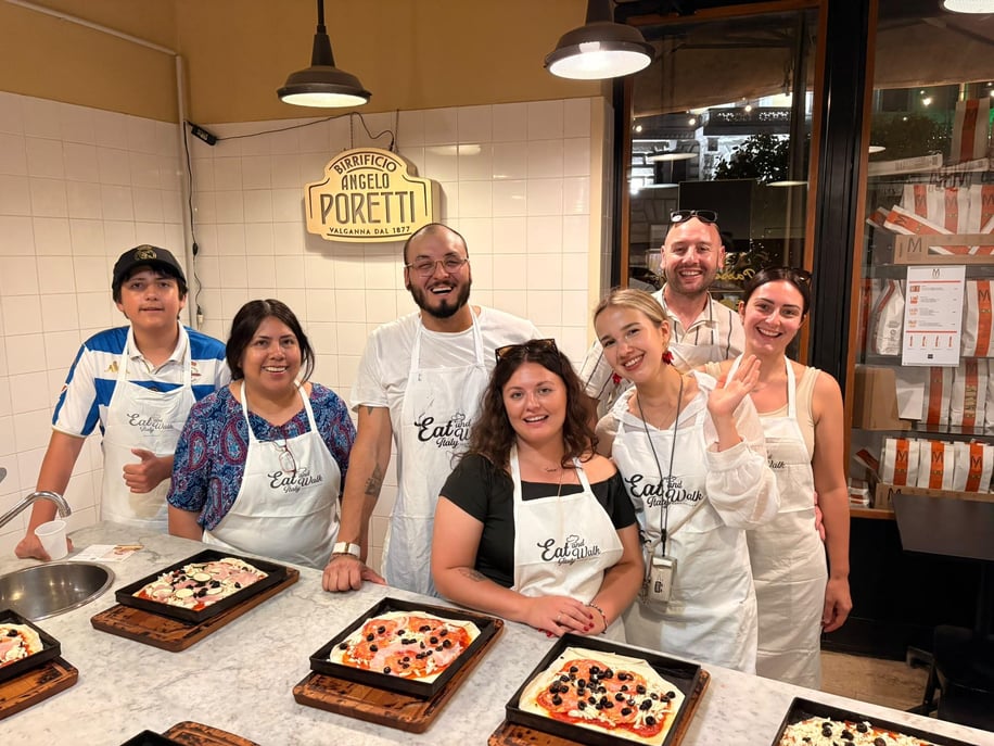 Rom: Pizza- und Tiramisu-Kochkurs mit Wein Rom: Pizza- und ...