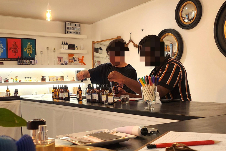 Create Your Perfume with a Professional Perfumer in Gangnam Join-in session - Create Your Perfume