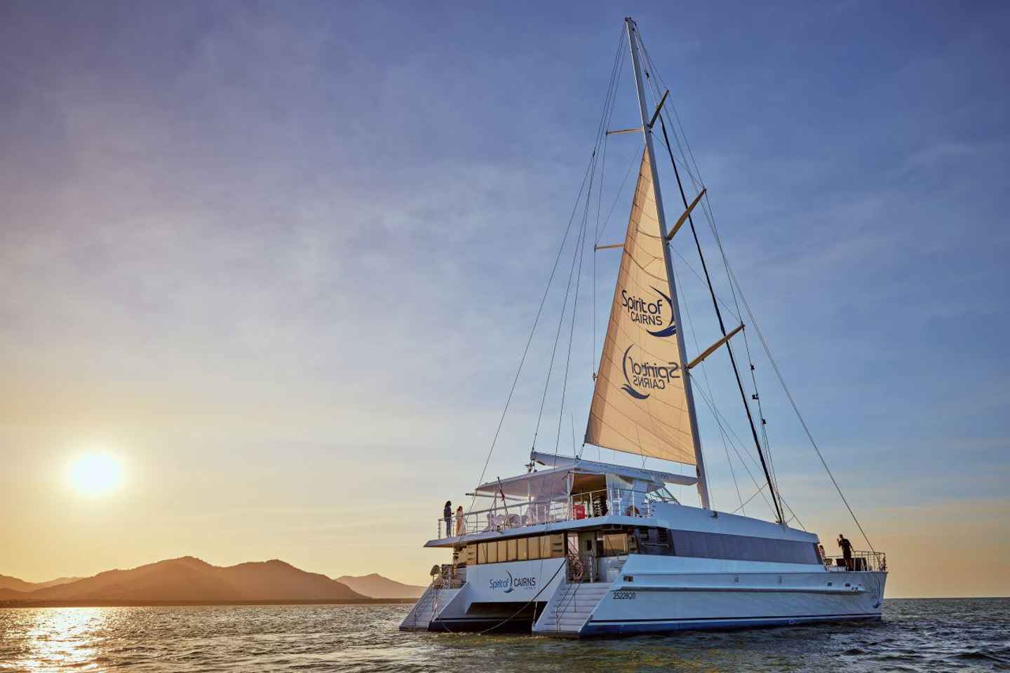 Cairns: City Sights Tour with Evening Dinner Cruise - Cairns: City Sights Tour with Evening Dinner Cruise