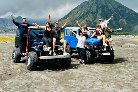 Från Malang: Delad Bromo Sunrise Tour med frukost