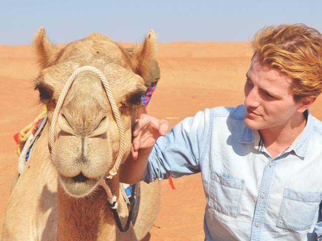 Hurghada: Sunrise Quad Bike, Camel and Oriental Breakfast