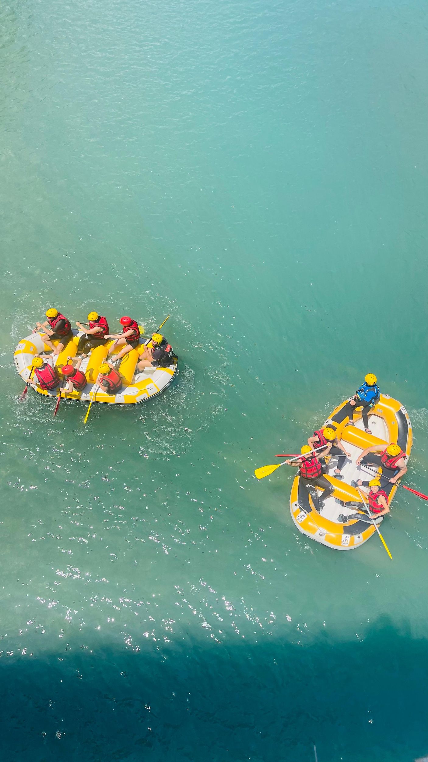 Zweitägiges Rafting-Erlebnis auf dem Fluss Vjosa mit Camp am Flussufer