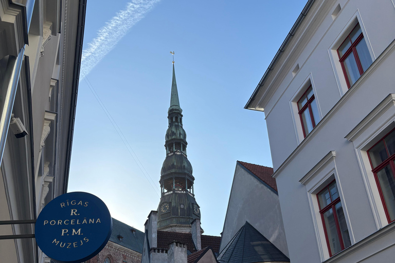 Riga: 2 in 1 - Old Town Walking Tour & Pub Crawl