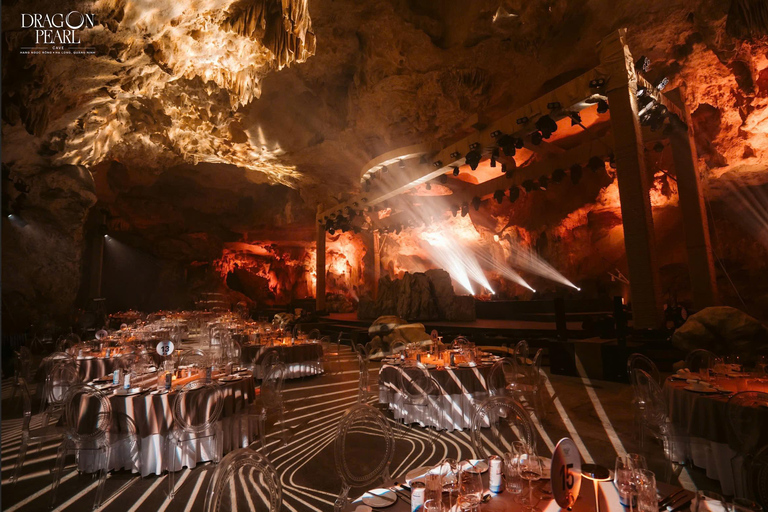 Baia di Bai Tu Long: cena nella grotta e spettacolo artistico immersivo
