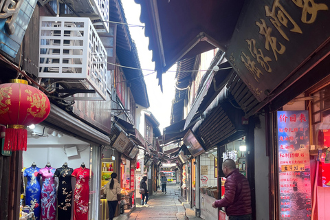 Shanghai: Zhujiajiao Waterstad met kalligrafie-ervaring