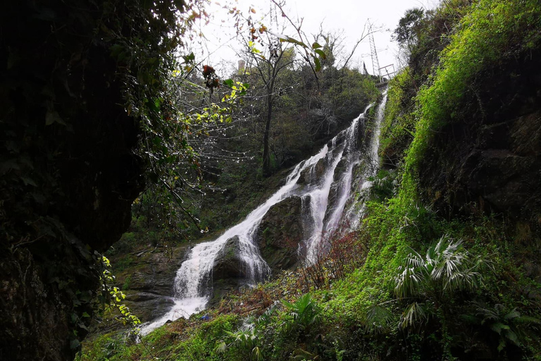 From Milan: Small-Group Lake Como, Bellagio, Varenna & Falls Milan: Best of Lake Como, Bellagio & Varenna Small Group