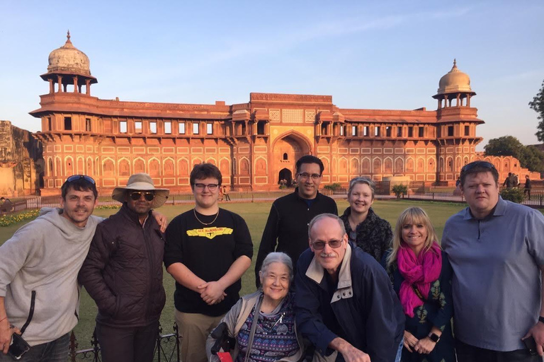 Agra: Half Day Taj Mahal Sunrise Tour Tour With Car and Guide Only