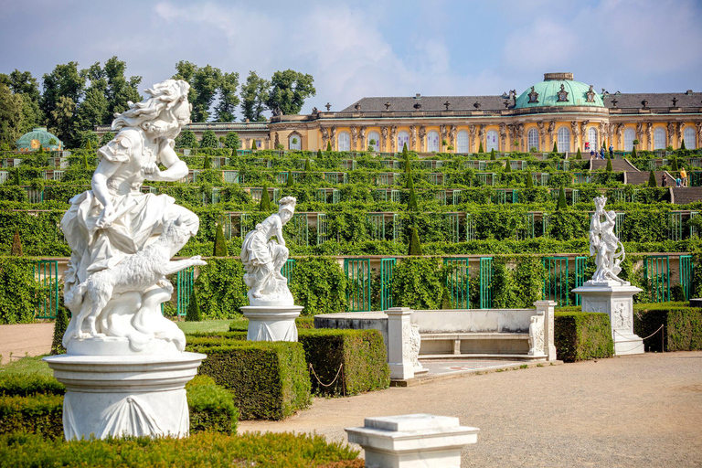 Berlin: Private Guide Tour durch Potsdam - Private Tour mit dem Auto