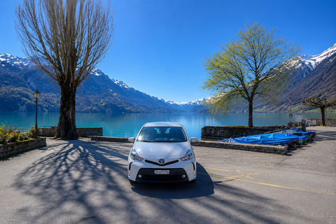 Zurich Airport & City: Scenic Transfer with Lake Photo Stop