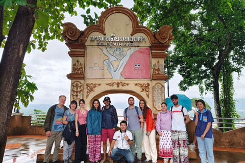 Chiang Rai:Guided Highlights Full-Day Tour-FREE LUNCH BUFFET Experience the Wonders of Chiang Rai with Free Thai Buffet