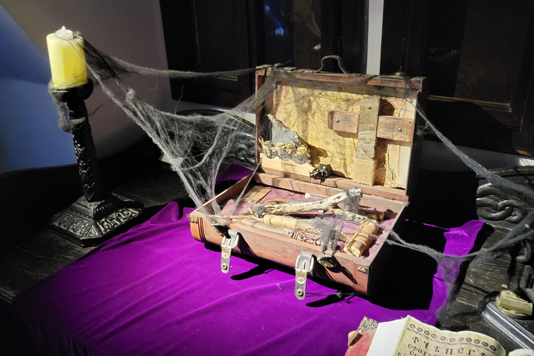 Descobre a Transilvânia: Castelo de Bran e viagem de um dia a BV a partir de SibiuDescobre a Transilvânia: Castelo de Bran e Viagem de um dia a BV a partir de Sibiu