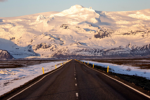 En coche: Géiseres, Glaciares y Cascadas (6 días)