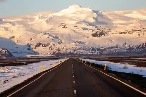 Reykjavík: Tour di 6 giorni in auto dell'Islanda meridionale