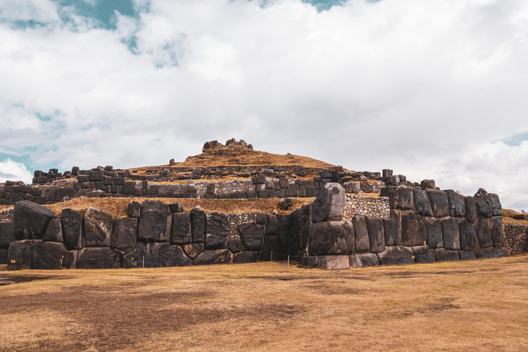 From Cusco: Tour to Sacsayhuaman, Tambomachay, Q'enqo and Puca Pucara. Shared Tour