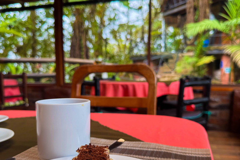 Quito: 2-Day Cloud Forest Experience