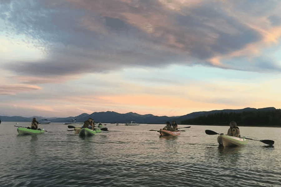 Tahoe City: Geführte Kajak-Tour an der Westküste. Foto: GetYourGuide Tahoe City: Geführte Kajak-Tour an der Westküste. Foto: GetYourGuide
