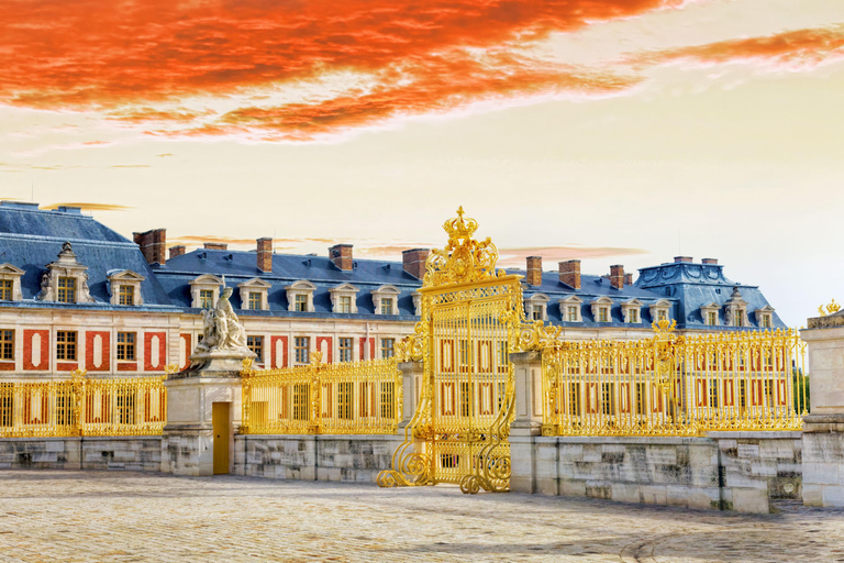 From Paris: Versailles Full-Day Guided Tour with Lunch Group Tour with Meeting Point