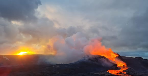 From Reykjavík: Fagradalsfjall Volcano Hike with Geologist