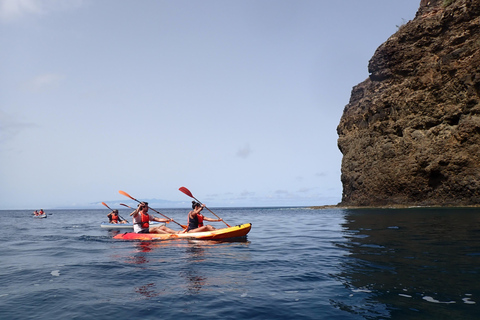 Avventura in kayak a Calheta: Tour della spiaggia di Zimbralinho o dell&#039;isolotto di Cal