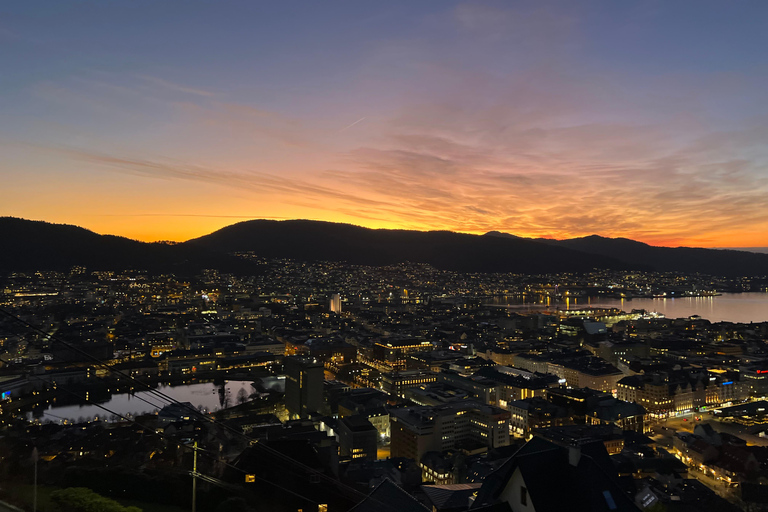 Bergen: Hardanger Trip with Food Tasting & Fjord Sauna