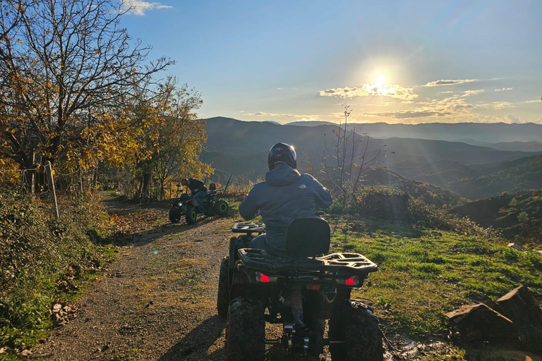 Tirana: Geführte Quad Biking TourGemeinsame Gruppentour