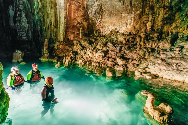 Majorka: półdniowa przygoda w morskich jaskiniach