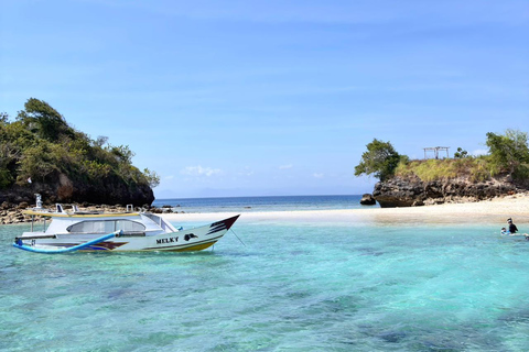 Lombok: Private Pink Beach and Gili Islands Boat Tour