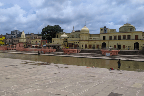 From Varanasi: Ayodhya 2-Day Tour with Hotel & Meals 1Night 2Day Ayodhya Trip