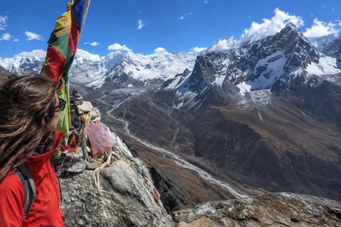 Nangkartshang Peak Trek — Everest Views, Lower Risk