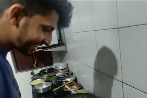 Udaipur: Indian Cooking Class - Art, Antiques & Storytelling Private Experience