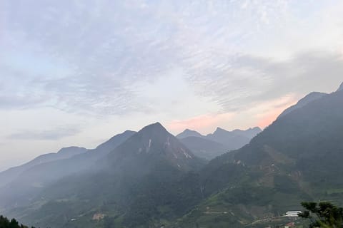 Sapa: Y Linh Ho to Ta Van Mong Village Trek with Lunch - Image 2