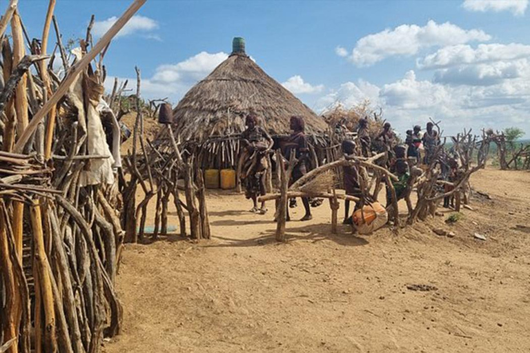 Z Arba Minch: 4-dniowa wycieczka z przewodnikiem po plemiennej dolinie OmoZ Arba Minch: 4-dniowa wycieczka z przewodnikiem po dolinie Omo