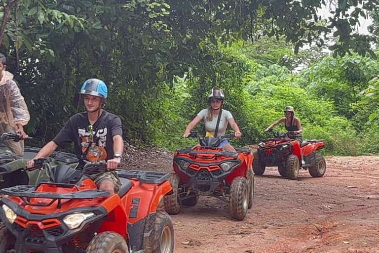 Phuket: Passeio de quadriciclo com visita à praia secreta