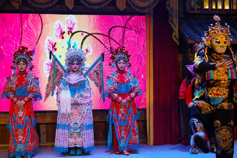 Chongqing : 1941 Theater + Hot Pot Private Group Day TourExcursion d&#039;une journée avec un groupe privé anglophone