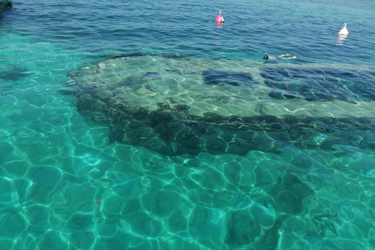 EXCURSIE*** (GRAND-CUL-DE-SAC-MARIN voeten in het water)