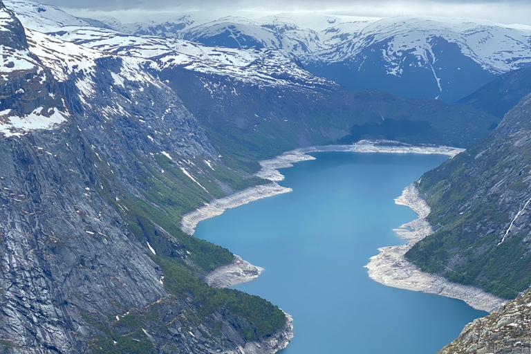 Full Day Hiking Adventure from Bergen to Trolltunga