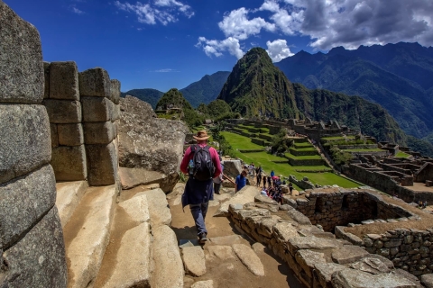 Excursion to Machu Picchu- Rainbow Mountain 4 Days 3 Nights