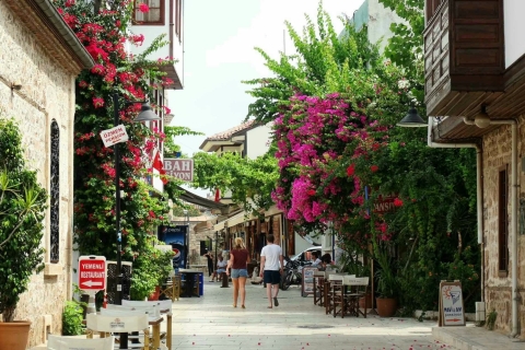 Côté : Visite de la ville d'Antalya avec téléphérique, excursion en bateau et déjeunerVisite de la ville avec guide et prise en charge