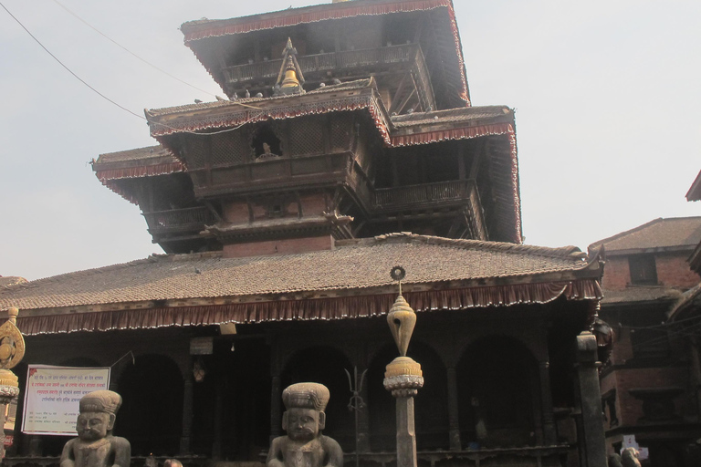 Más allá de Katmandú: Descubriendo las Joyas Ocultas de Bhaktapur