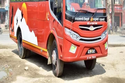 Autocarro de Kathmandu para Dhunche