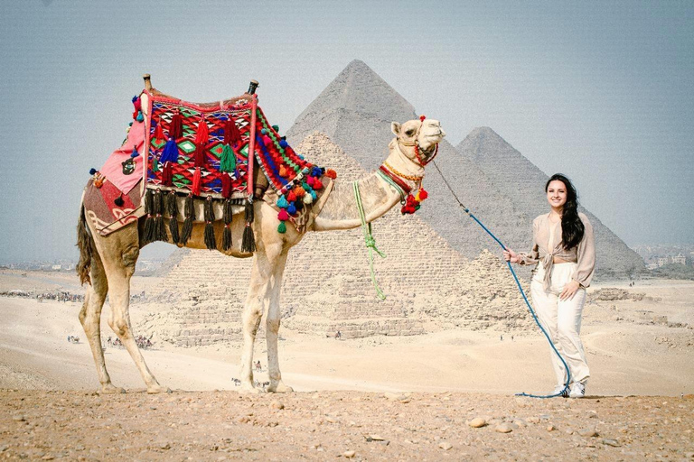 Hurghada: Full-Day Trip to Cairo by Plane Option 3 - Giza Pyramids Tour with Optional Museum Visit