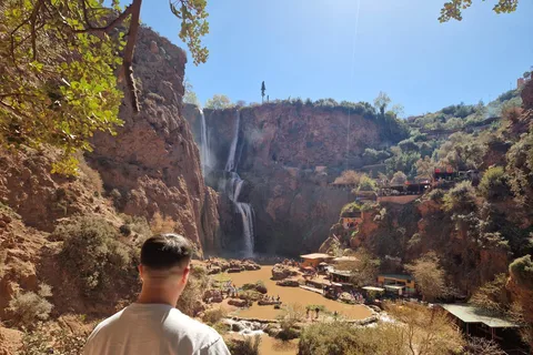 Von Marrakech aus: Ouzoud Wasserfälle Ganztagestour mit Guide