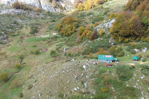 From Sarajevo: Treskavica Mountain Hiking Tour with Lunch