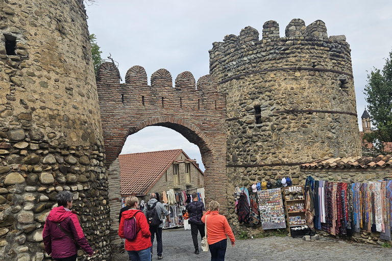 From Tbilisi: Kakheti Wine Journey with Sighnaghi and Telavi