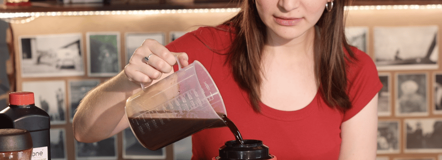 Antigua Guatemala : Atelier de développement de films avec la technique du Caffenol