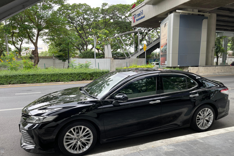 Mit dem Premiumwagen von Bangkok nach Pattaya