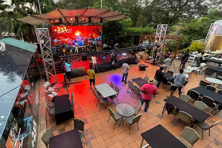 Découvrez la vie nocturne d&#039;Accra Musique Boissons Danse Fête et Vibe