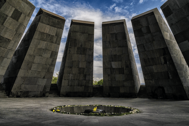Yerevan: Lake Sevan, Dilijan, and Monasteries Day Trip