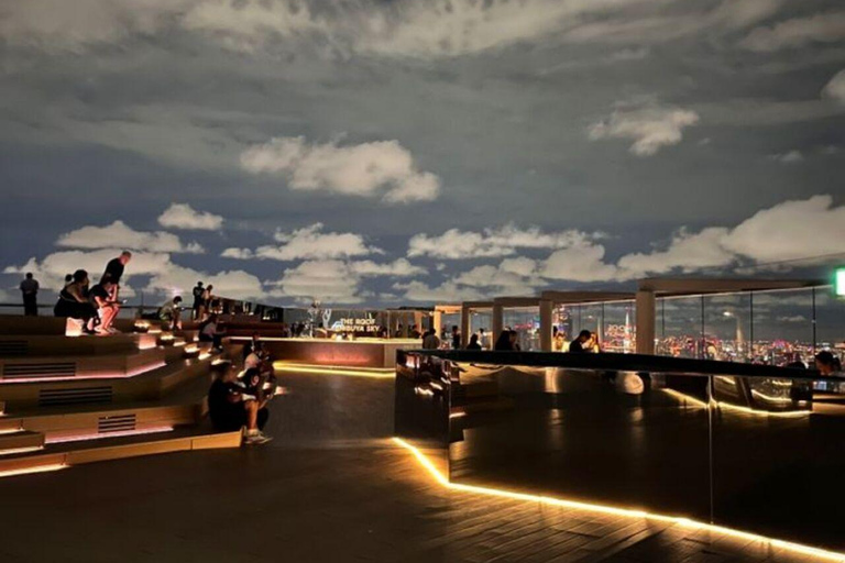 Tokio: One Night in Exclusive Rooftops and Clubs of Japón